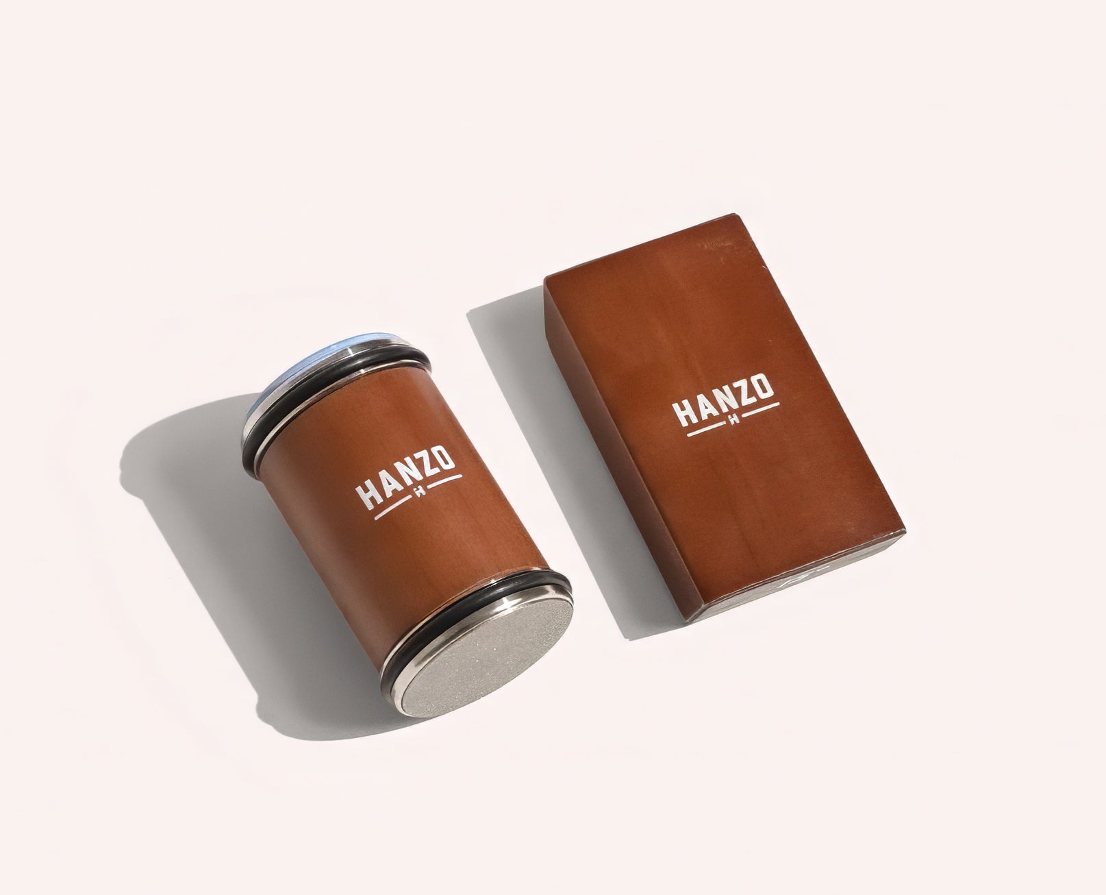 Hanzo dimanta nažu asināmais