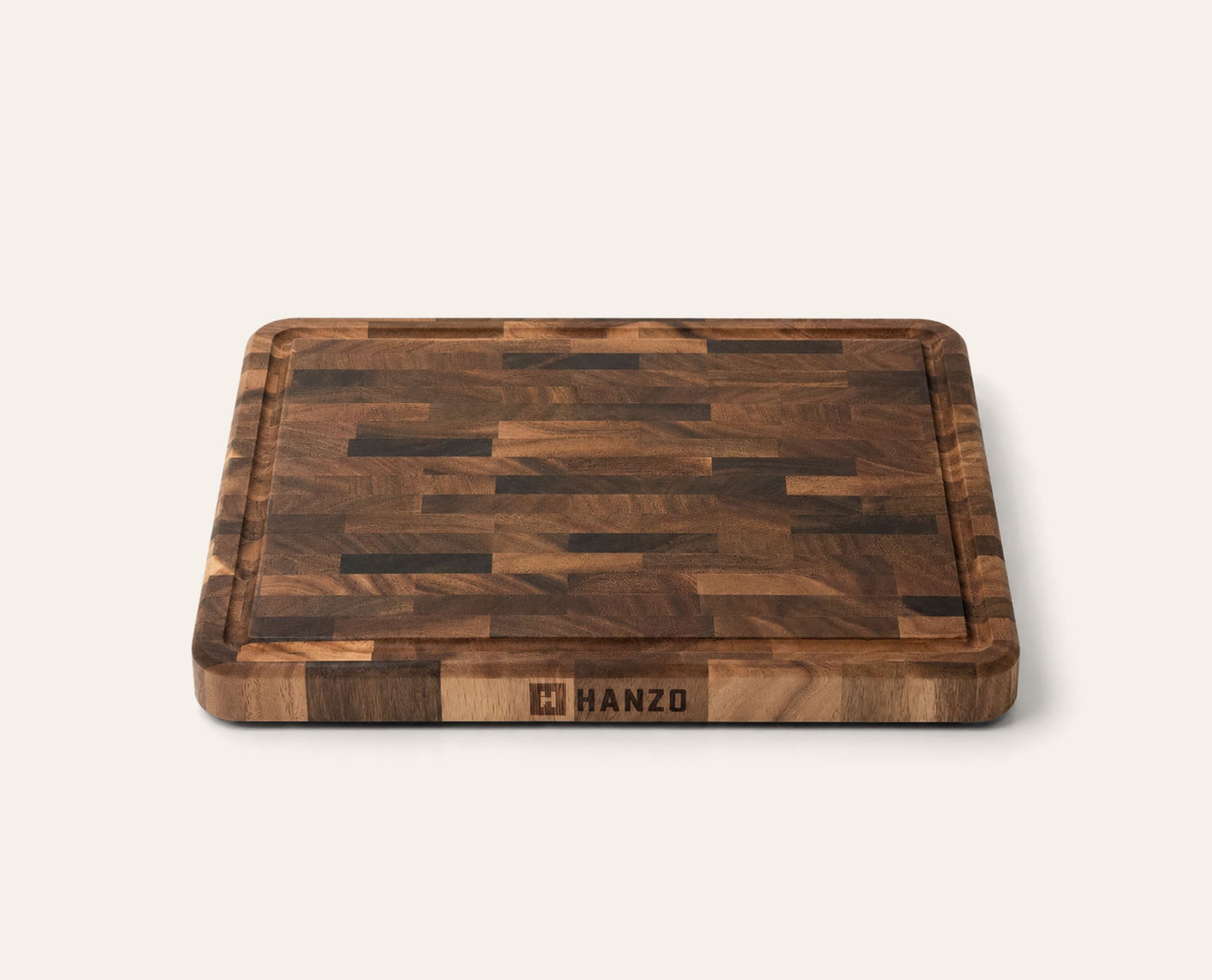 Valriekstu griešanas dēlis
